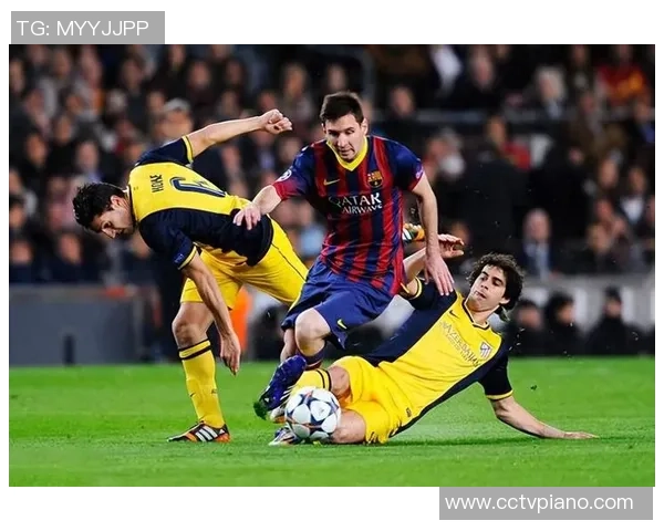 最壮足球明星的力量与魅力揭秘,如何在绿茵场上展现无与伦比的风采 最壮足球明星的力量与魅力揭秘,如何在绿茵场上展现无与伦比的风采