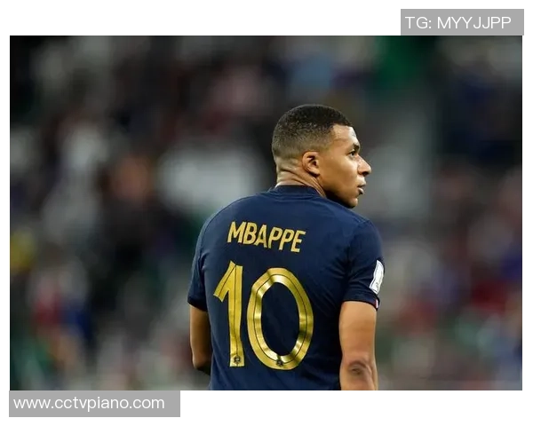 足球明星背后的故事谁是最贫穷的球员揭秘与反思 足球明星背后的故事谁是最贫穷的球员揭秘与反思